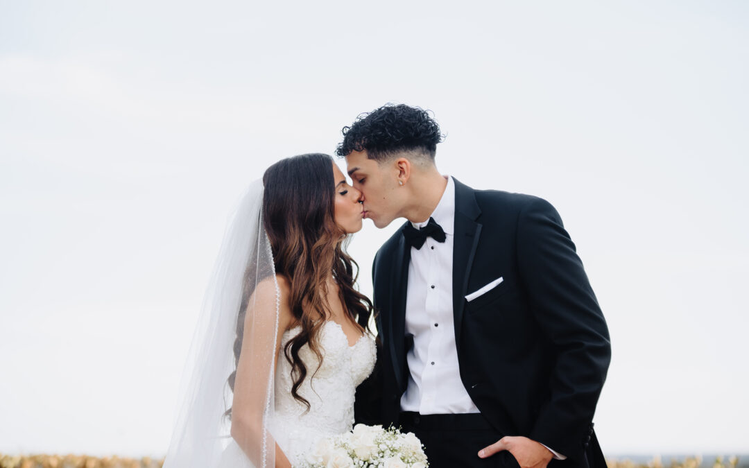 Timeless Wedding at Canyonwood Ridge | Austin Wedding Photographers and Videographers | Tia and Darius