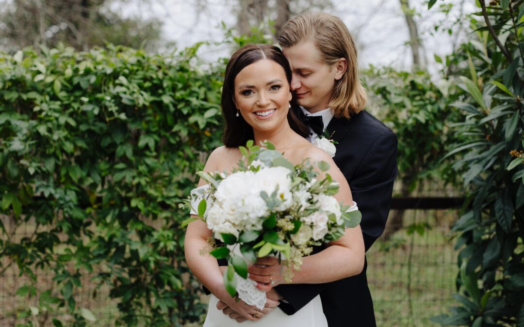 Elegant Wedding at Barr Mansion | Austin Wedding Photographers and Videographers | Lindsay and Matt