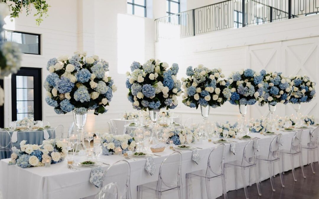 Winter Wedding Color Palettes: Snowy, Chic, & Stunning